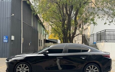 Mazda 3, 2021 год, 1 710 000 рублей, 2 фотография