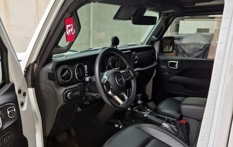 Jeep Wrangler, 2022 год, 3 800 900 рублей, 6 фотография