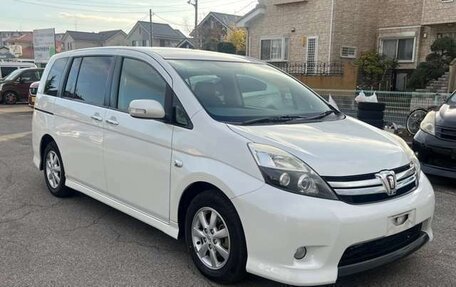 Toyota ISis I, 2017 год, 1 245 000 рублей, 1 фотография