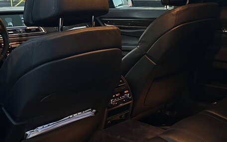 BMW 7 серия, 2011 год, 2 000 000 рублей, 12 фотография