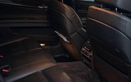BMW 7 серия, 2011 год, 2 000 000 рублей, 13 фотография