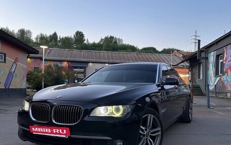 BMW 7 серия, 2011 год, 2 000 000 рублей, 2 фотография
