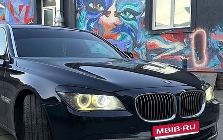 BMW 7 серия, 2011 год, 2 000 000 рублей, 17 фотография