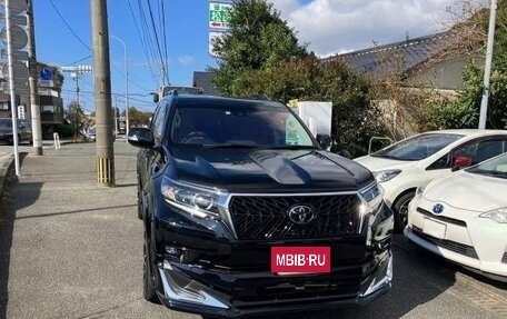 Toyota Land Cruiser Prado 150 рестайлинг 2, 2021 год, 3 470 000 рублей, 4 фотография