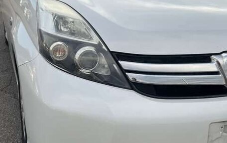 Toyota ISis I, 2017 год, 1 245 000 рублей, 3 фотография