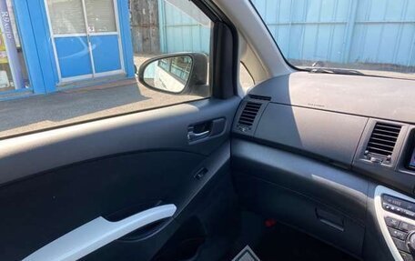 Toyota ISis I, 2017 год, 1 245 000 рублей, 22 фотография