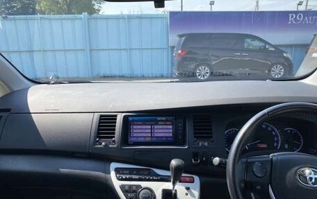 Toyota ISis I, 2017 год, 1 245 000 рублей, 17 фотография