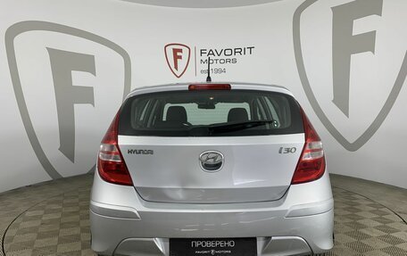 Hyundai i30 I, 2010 год, 680 000 рублей, 3 фотография