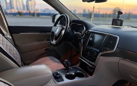 Jeep Grand Cherokee, 2014 год, 2 600 000 рублей, 14 фотография