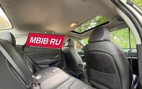 Hyundai Elantra, 2022 год, 1 265 000 рублей, 14 фотография