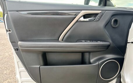 Lexus RX IV рестайлинг, 2019 год, 4 500 000 рублей, 16 фотография