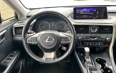 Lexus RX IV рестайлинг, 2019 год, 4 500 000 рублей, 20 фотография