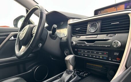 Lexus RX IV рестайлинг, 2019 год, 4 500 000 рублей, 33 фотография