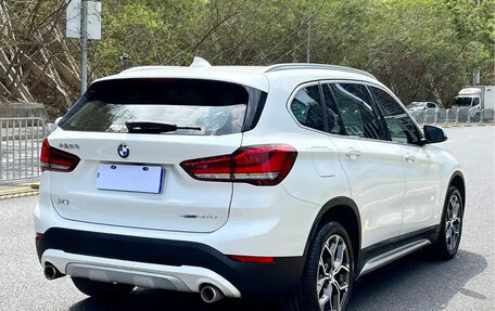 BMW X1, 2021 год, 1 800 000 рублей, 4 фотография