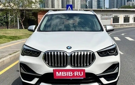 BMW X1, 2021 год, 1 800 000 рублей, 2 фотография