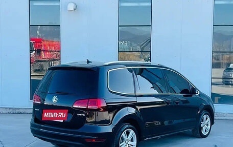 Volkswagen Sharan II, 2018 год, 1 850 400 рублей, 5 фотография