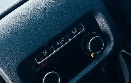 Volkswagen Sharan II, 2018 год, 1 850 400 рублей, 14 фотография