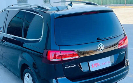 Volkswagen Sharan II, 2018 год, 1 850 400 рублей, 8 фотография