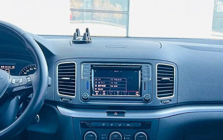 Volkswagen Sharan II, 2018 год, 1 850 400 рублей, 12 фотография