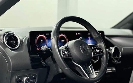Mercedes-Benz B-Класс, 2020 год, 1 660 000 рублей, 10 фотография
