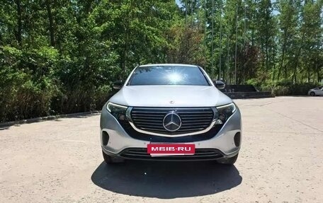 Mercedes-Benz EQC, 2021 год, 2 090 000 рублей, 2 фотография