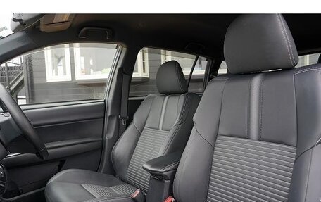 Toyota Corolla, 2018 год, 1 040 000 рублей, 31 фотография