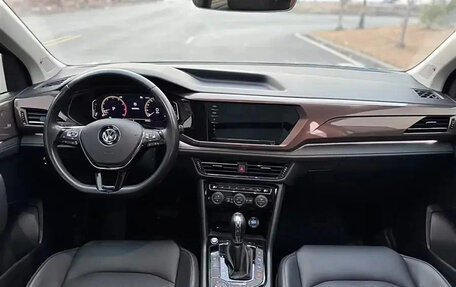 Volkswagen Tharu, 2022 год, 1 650 400 рублей, 9 фотография