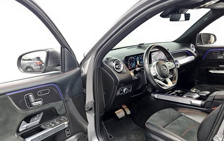 Mercedes-Benz GLB, 2022 год, 3 013 000 рублей, 15 фотография
