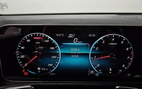 Mercedes-Benz GLB, 2022 год, 3 013 000 рублей, 13 фотография