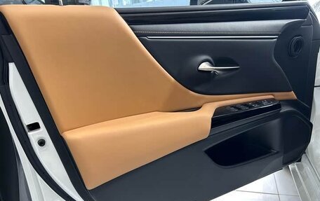 Lexus ES VII, 2022 год, 2 920 000 рублей, 12 фотография