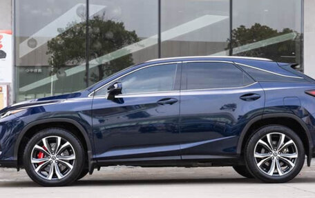 Lexus RX IV рестайлинг, 2021 год, 3 520 000 рублей, 4 фотография