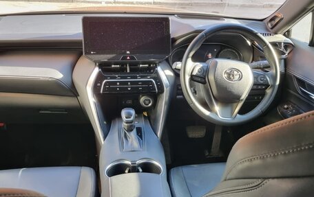 Toyota Harrier, 2020 год, 3 490 000 рублей, 13 фотография