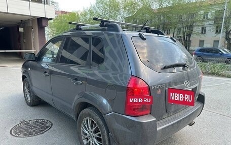 Hyundai Tucson III, 2008 год, 900 000 рублей, 4 фотография