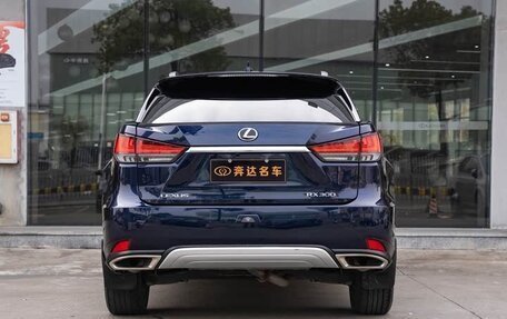 Lexus RX IV рестайлинг, 2021 год, 4 300 000 рублей, 3 фотография