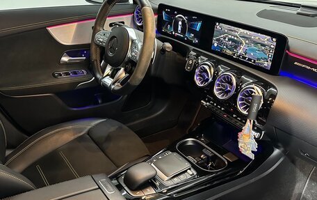 Mercedes-Benz CLA AMG, 2022 год, 4 710 000 рублей, 11 фотография