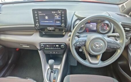 Toyota Yaris, 2020 год, 665 555 рублей, 9 фотография