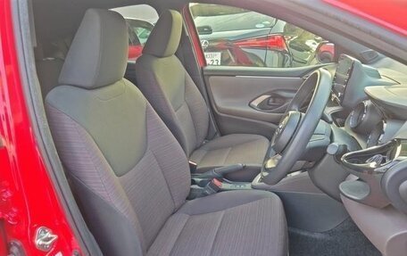 Toyota Yaris, 2020 год, 665 555 рублей, 8 фотография