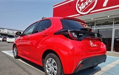 Toyota Yaris, 2020 год, 665 555 рублей, 4 фотография