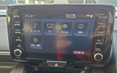 Toyota Yaris, 2020 год, 665 555 рублей, 14 фотография