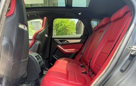 Jaguar F-Pace, 2022 год, 2 810 100 рублей, 17 фотография