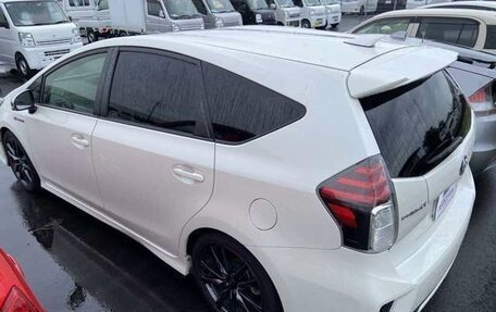 Toyota Prius Alpha I (ZVW40/41), 2021 год, 1 511 000 рублей, 4 фотография