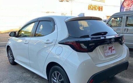 Toyota Yaris, 2020 год, 715 055 рублей, 2 фотография