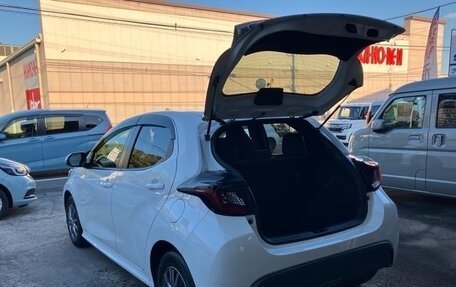 Toyota Yaris, 2020 год, 715 055 рублей, 20 фотография