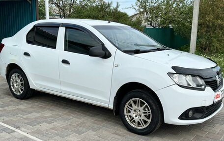 Renault Logan II, 2017 год, 650 000 рублей, 10 фотография