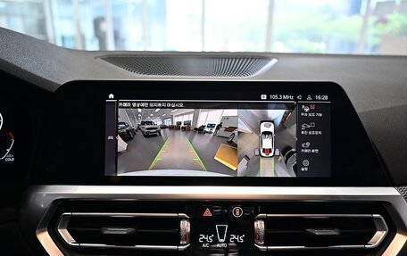 BMW 3 серия, 2021 год, 2 884 000 рублей, 14 фотография