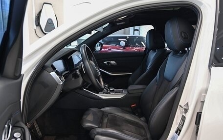 BMW 3 серия, 2021 год, 2 884 000 рублей, 9 фотография