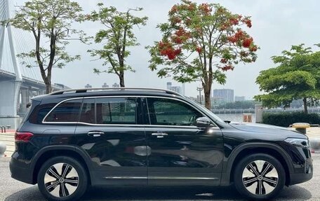 Mercedes-Benz EQB, 2022 год, 2 340 000 рублей, 9 фотография