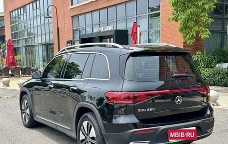 Mercedes-Benz EQB, 2022 год, 2 340 000 рублей, 3 фотография