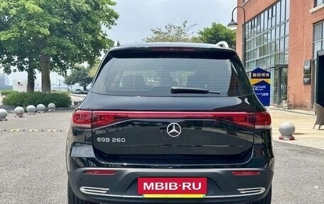 Mercedes-Benz EQB, 2022 год, 2 340 000 рублей, 4 фотография