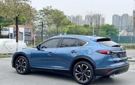 Mazda CX-4, 2021 год, 1 820 900 рублей, 7 фотография